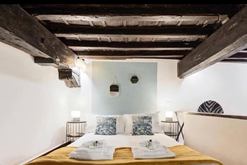 Campo De' Fiori Loft The Angeli'S Apartment โรม ภายนอก รูปภาพ